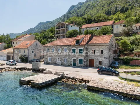 Kuća in Muo