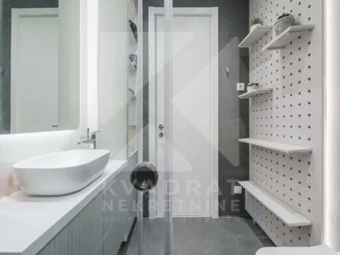 Prodaja, trosoban stan, 148m², Stara Varoš, Podgorica - image 6