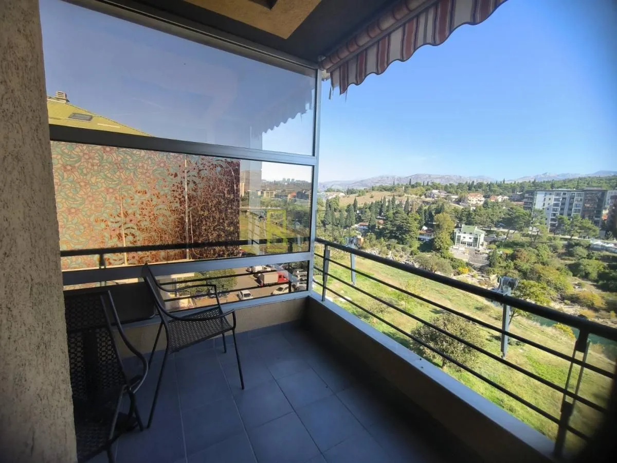 Prodaja, dvosoban stan, 82m², Preko Morače, Podgorica