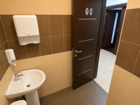 Rent, office space, 105m², Preko Morače, Podgorica - image 4