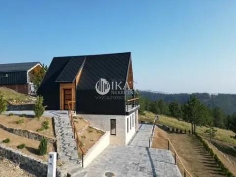 Sale, house, 120m², Centar, Zlatibor