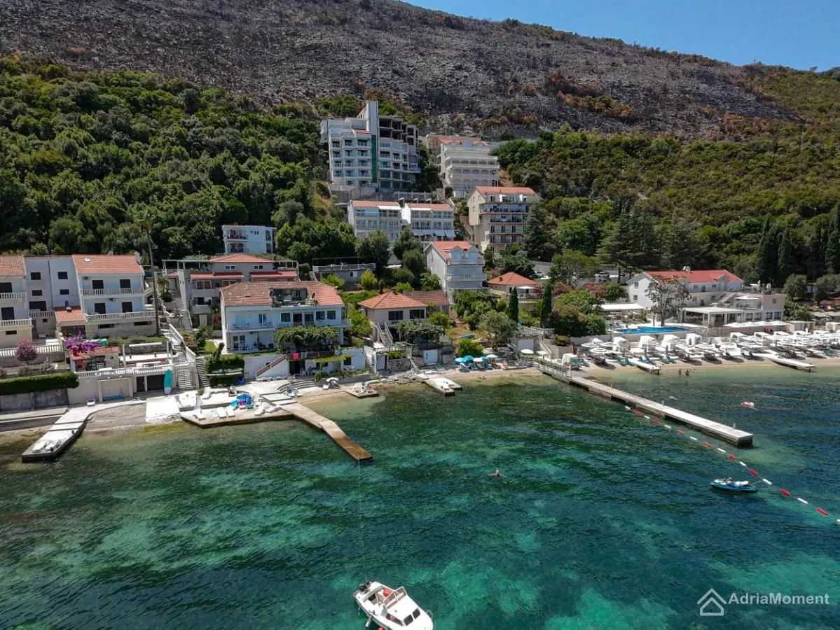 Prodaja, kuća, 120m², Sutorina, Herceg Novi