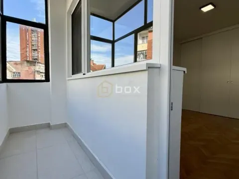 Prodaja, trosoban stan, 92m², Palilula, Niš - image 14