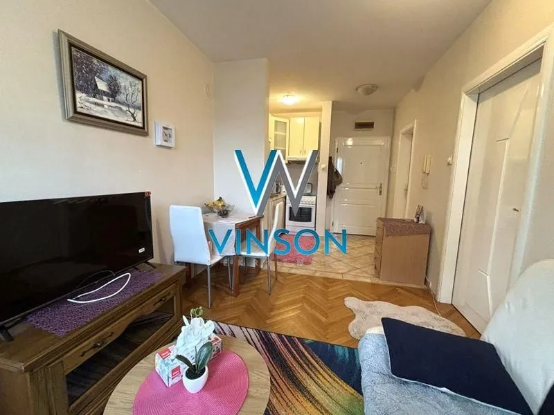 Izdavanje, jednosoban stan, 30m², Grbavica, Novi Sad Sve Podlokacije