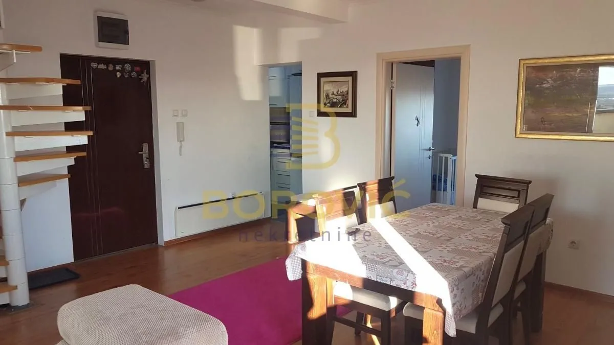 Prodaja, dvosoban stan, 84m², Labudovo Brdo, Beograd