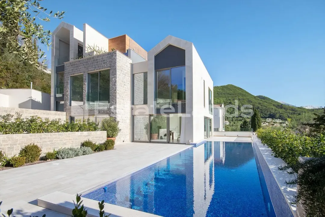 Prodaja, kuća, 104m², Donja Lastva, Tivat