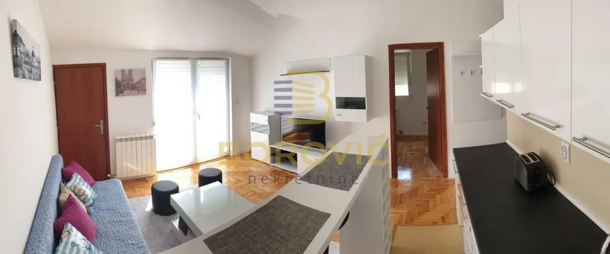 Sale, two bedroom apartment, 40m², Uciteljsko Naselje, Zvezdara Sve Podlokacije