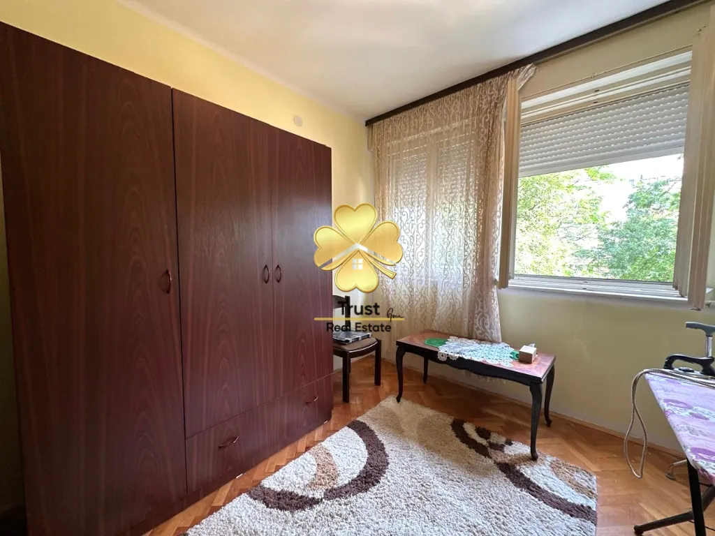Prodaja, trosoban stan, 81m², Autobuska stanica, Podgorica