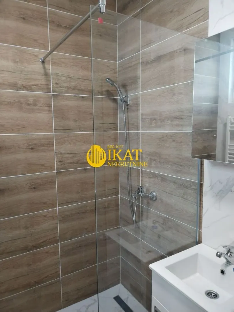 Prodaja, jednosoban stan, 41m², Centar, Stara Pazova
