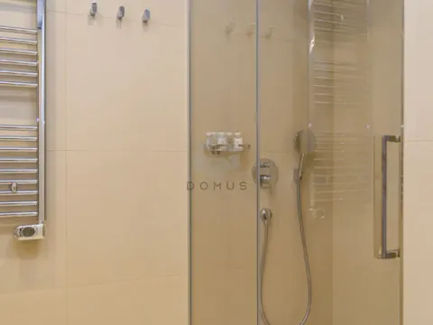 Sale, three bedroom apartment, 171m², Budva, Crna Gora - image 18