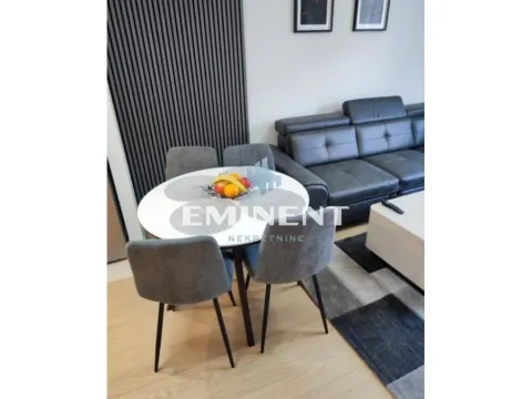 Rent, two bedroom apartment, 56m², Savski Venac, Beograd - image 3
