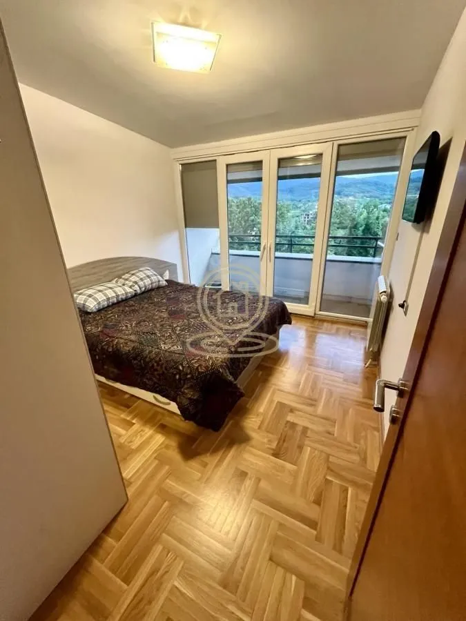Prodaja, dvosoban stan, 62m², Centar, Vrnjačka Banja