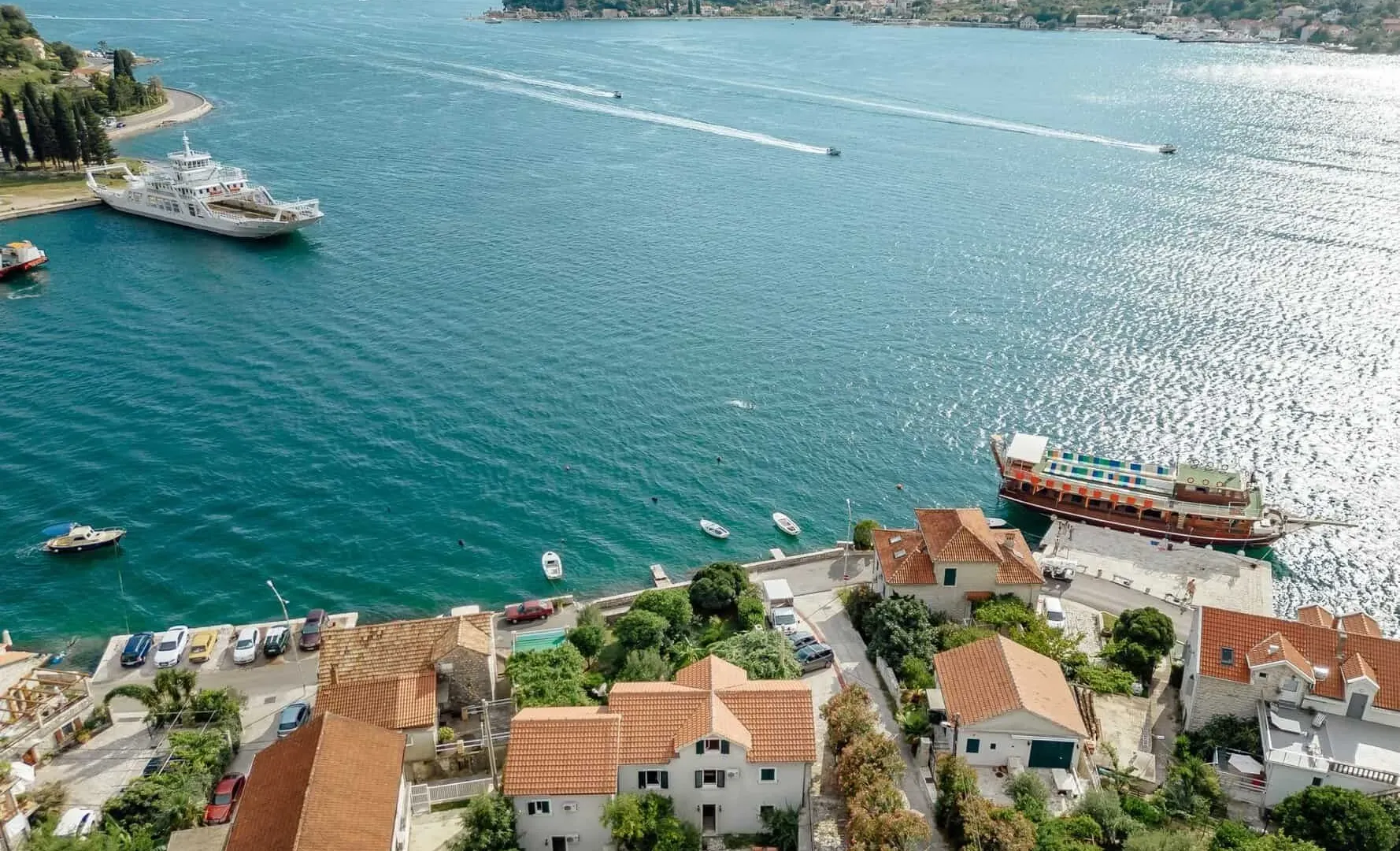 Prodaja, kuća, 291m², Lepetani, Tivat