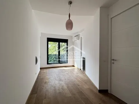 Prodaja, trosoban stan, 83m², Kalenić Pijaca, Vračar Sve Podlokacije - image 13