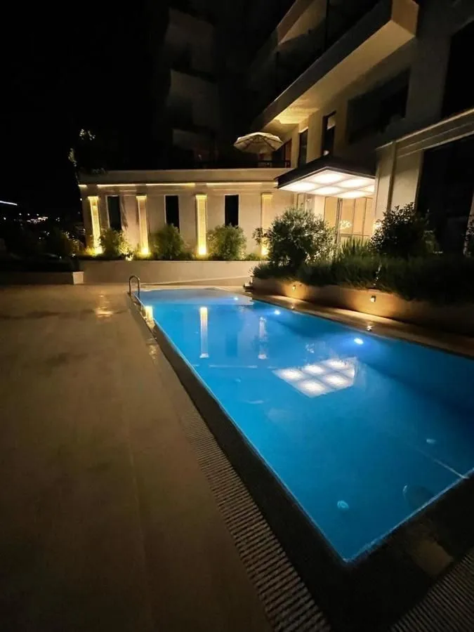 Sale, two bedroom apartment, 113m², Bečići, Budva
