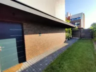 Izdavanje, kuća, 230m², Sremska Kamenica, Petrovaradin - image 10