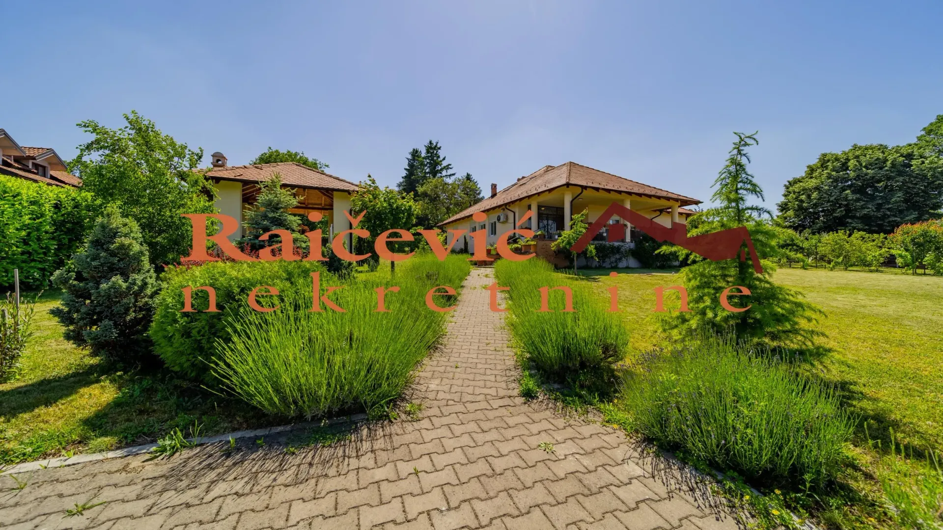 Prodaja, kuća, 257m², Sopot, Beograd