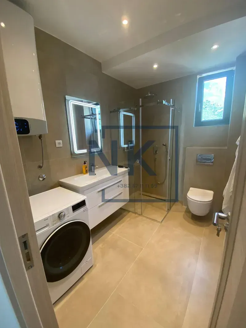 Prodaja, trosoban stan, 190m², Rafailovići, Budva