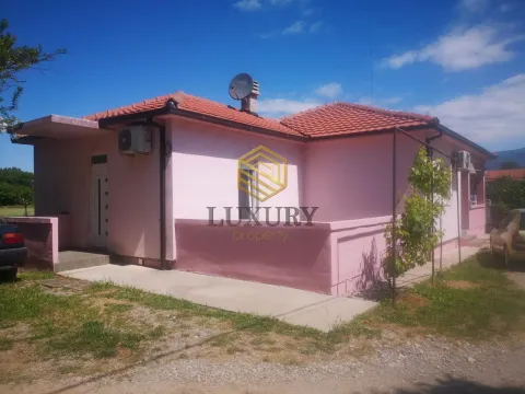 Prodaja, kuća, 150m², Novo Selo, Danilovgrad - image 3