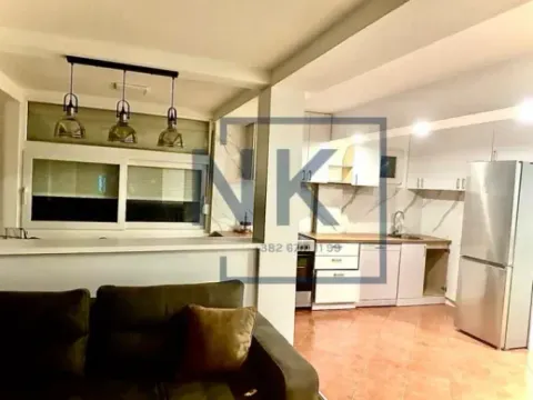 Izdavanje, dvosoban stan, 120m², Stari Aerodrom, Podgorica - image 5