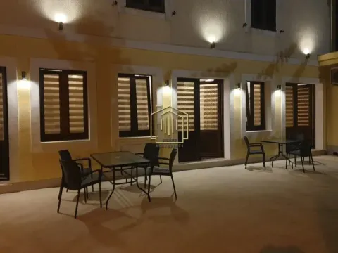 Rent, office space, 57m², Centar, Kotor - image 4