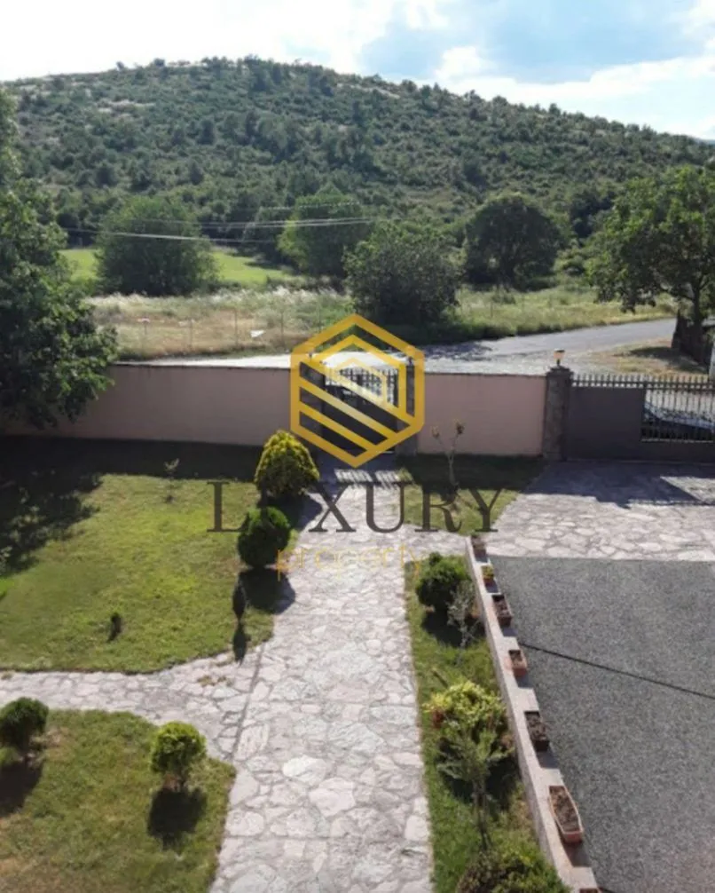 Rent, house, 500m², Donja Gorica, Podgorica