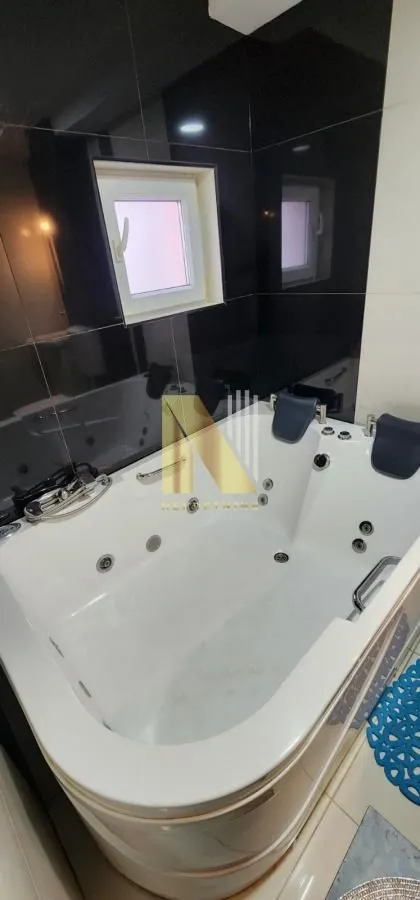Izdavanje, trosoban stan, 80m², Petrovaradin, Novi Sad