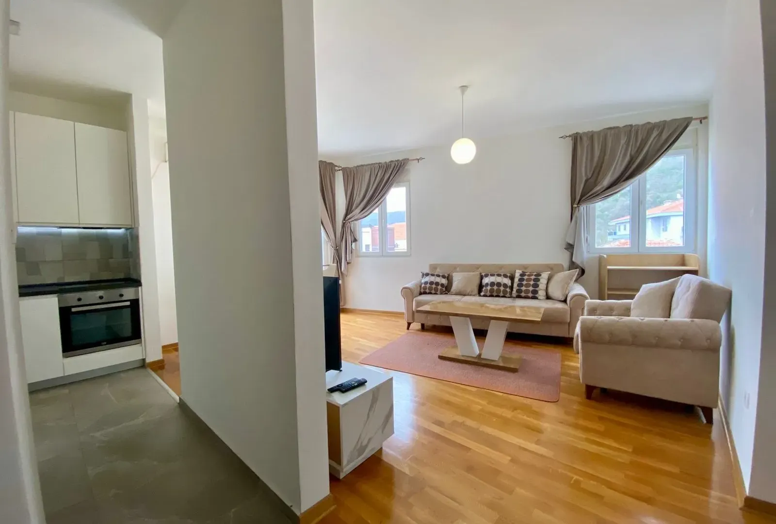 Sale, two bedroom apartment, 58m², Bečići, Budva