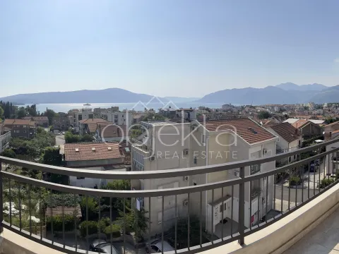 Prodaja, stan, 99m², Tivat, Crna Gora - image 2