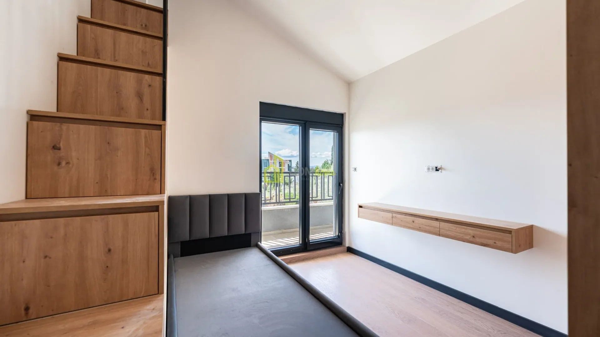 Prodaja, trosoban stan, 113m², Gorica C, Podgorica