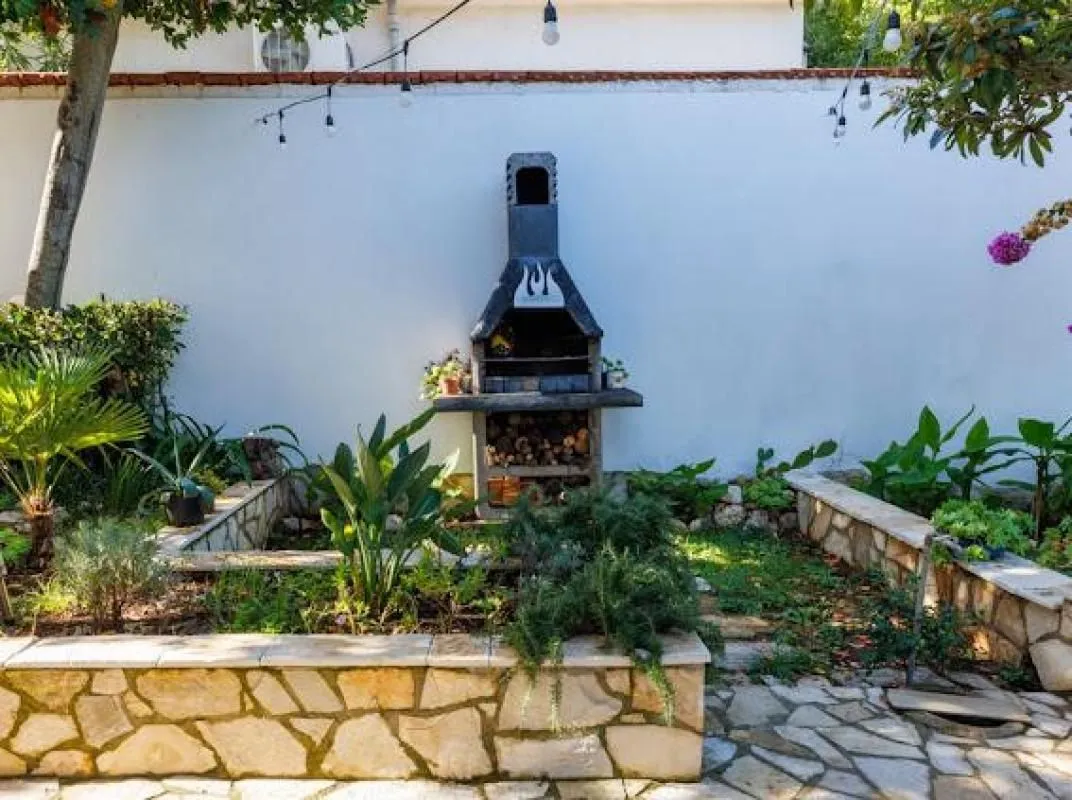 Sale, house, 190m², Utjeha, Ulcinj