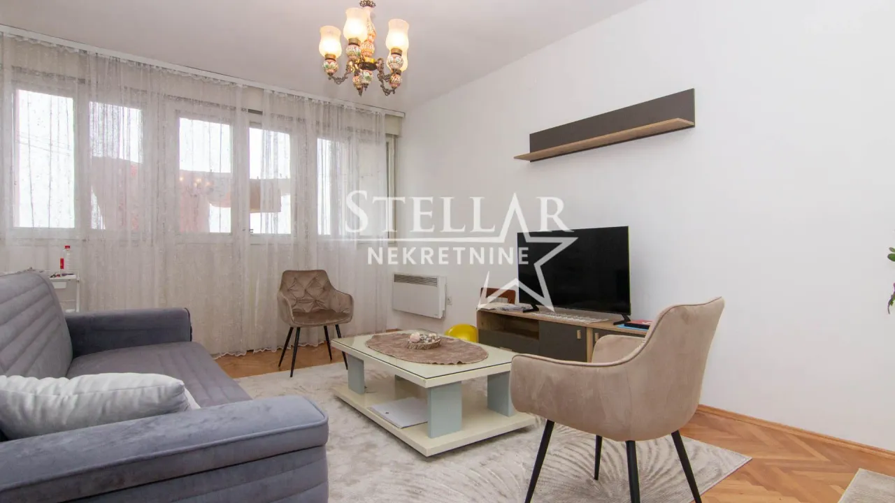 Izdavanje, dvosoban stan, 80m², Gintaš, Podgorica