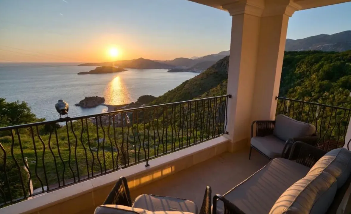 Sale, three bedroom apartment, 90m², Blizikuće, Budva