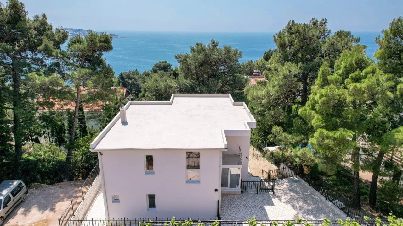 Prodaja, kuća, 210m², Zeleni Pojas, Bar