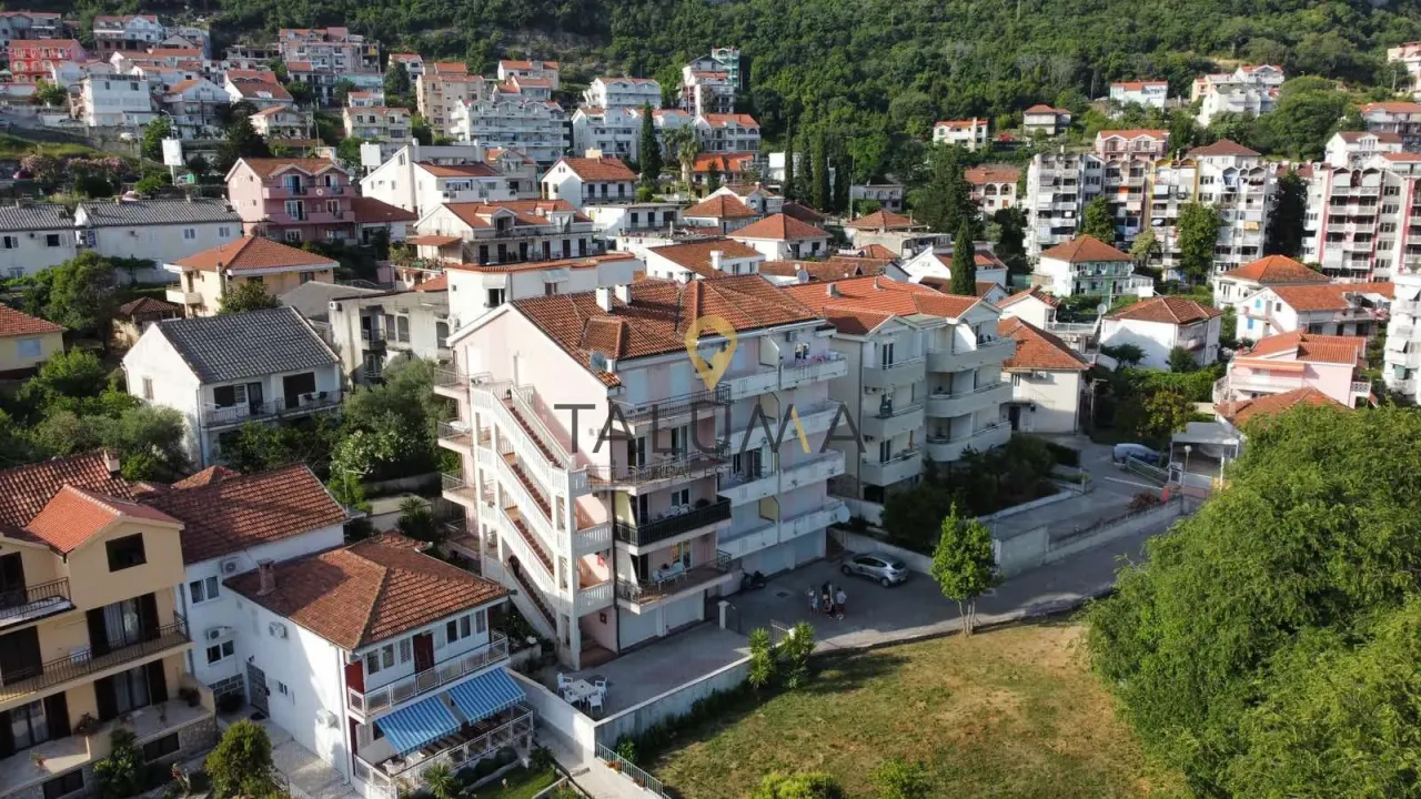 Sale, house, 324m², Igalo, Herceg Novi