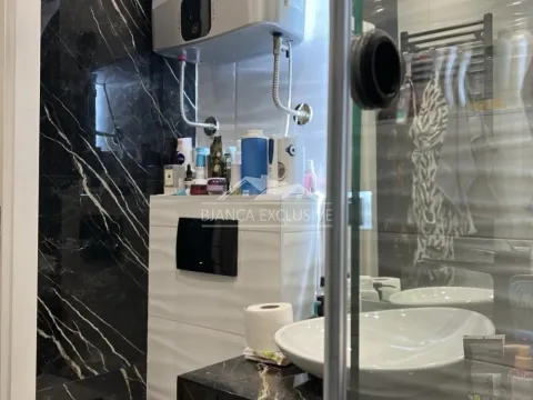 Sale, two bedroom apartment, 60m², Novi Beograd Blok 28, Novi Beograd Sve Podlokacije - image 6