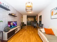 Prodaja, dvosoban stan, 70m², Stari Aerodrom, Podgorica - image 2