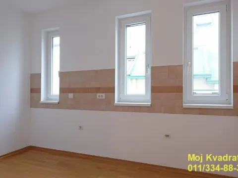 Izdavanje, poslovni prostor, 170m², Čubura, Beograd - image 7