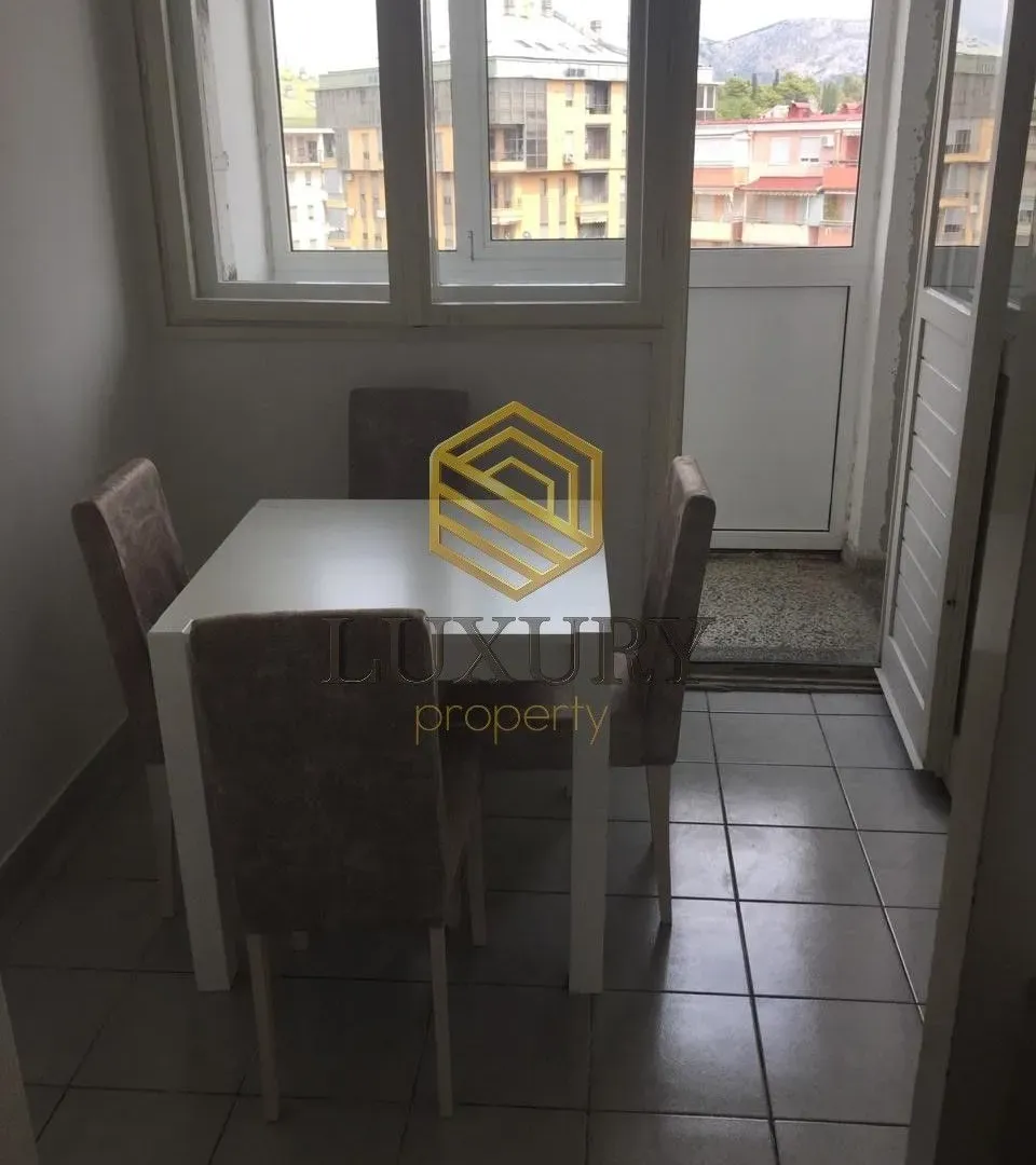 Izdavanje, dvosoban stan, 62m², Momišići, Podgorica
