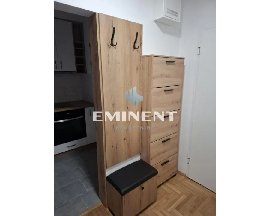 Rent, two bedroom apartment, 42m², Novi Beograd Blok 72, Novi Beograd Sve Podlokacije