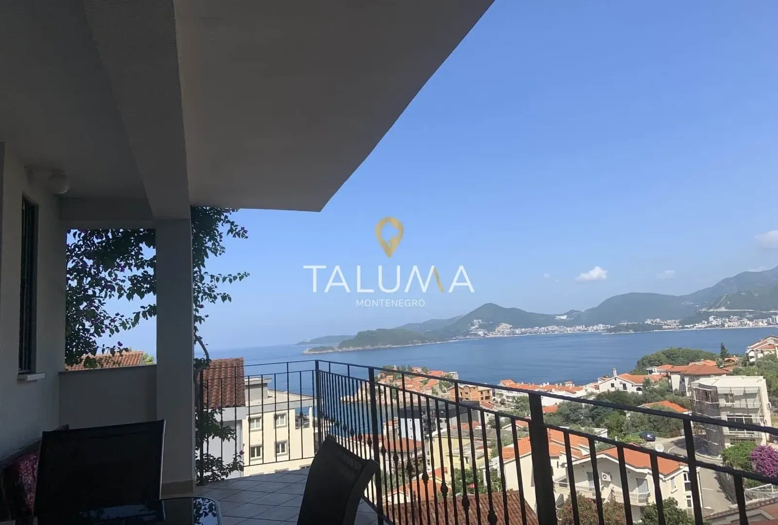 Prodaja, dvosoban stan, 135m², Sveti Stefan, Budva