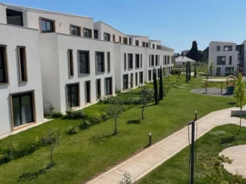 Sale, two bedroom apartment, 101m², Zagorič, Podgorica - image 1