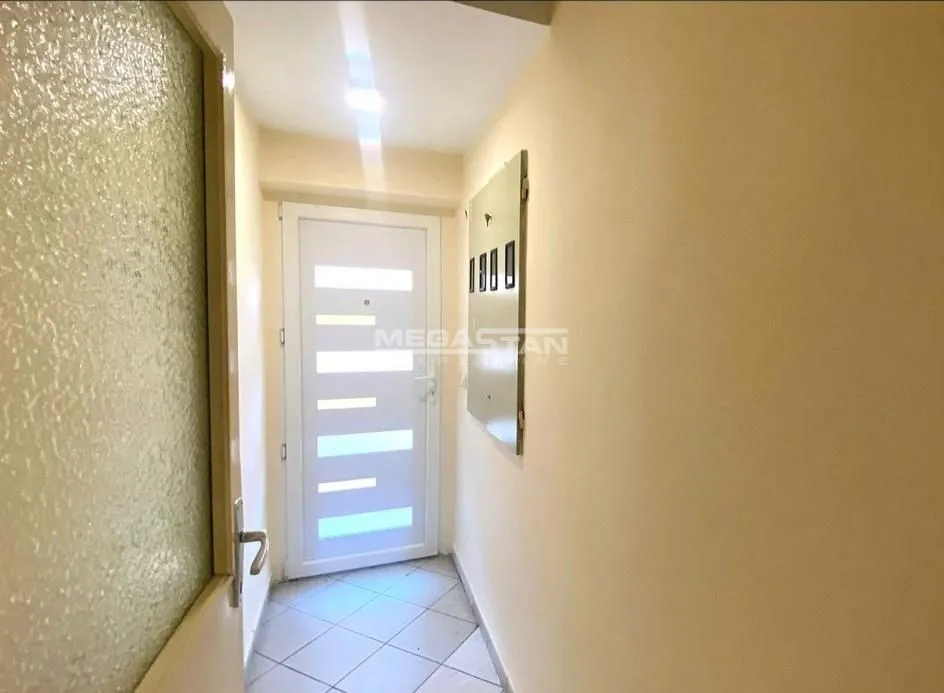 Sale, house, 161m², Bogoslovija, Palilula Sve Podlokacije