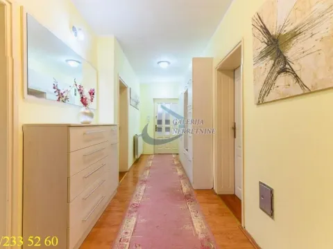 Sale, house, 247m², Palilula Sve Podlokacije, Beograd - image 15