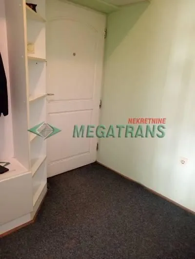 Izdavanje, dvosoban stan, 55m², Grbavica, Novi Sad Sve Podlokacije