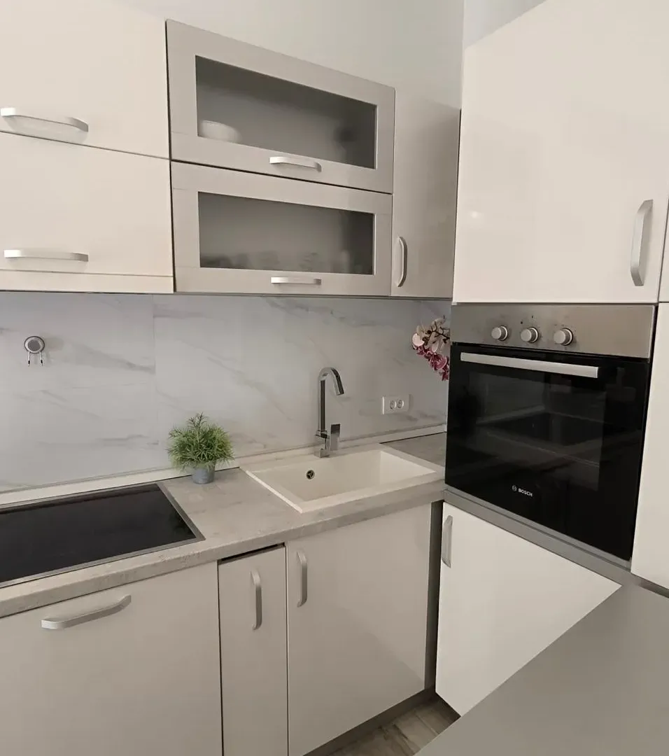 Prodaja, garsonjera, 35m², Bečići, Budva