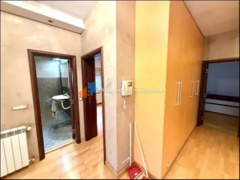 Rent, house, 200m², Surčin, Beograd - image 20