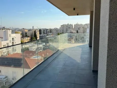 Sale, three bedroom apartment, 178m², Tivat, Crna Gora