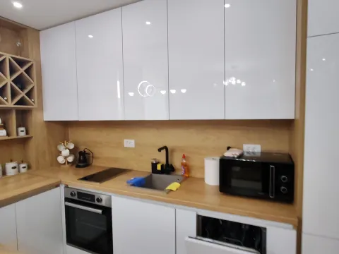 Rent, two bedroom apartment, 67m², Bečići, Budva - image 2