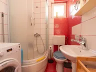 Izdavanje, dvosoban stan, 63m², Baošići, Herceg Novi - image 7